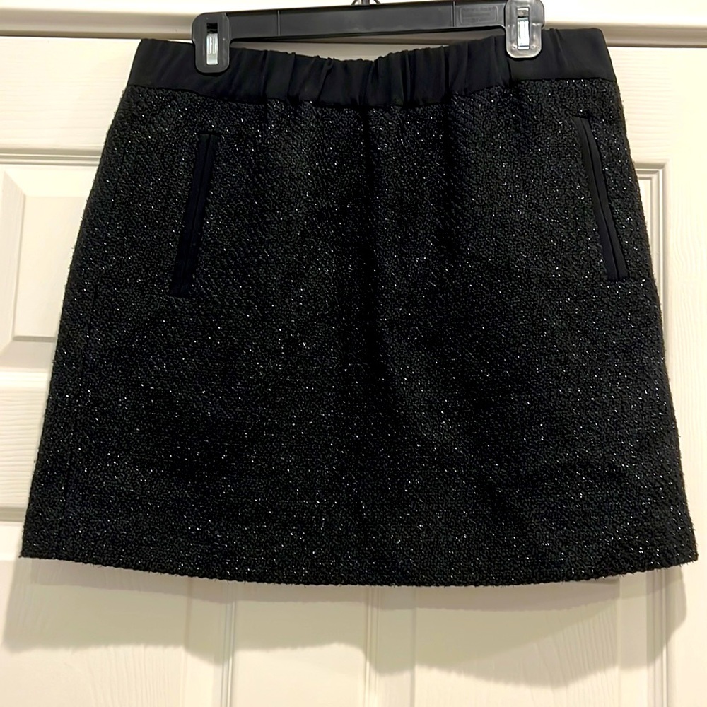 Loft glittery fit& flare style skirt stretchy waste zip back, seamless pockets